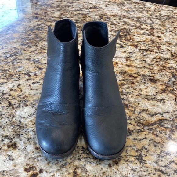 Sorel Cate Cutout Suede & Pebbled Leather Booties - Picture 2 of 8